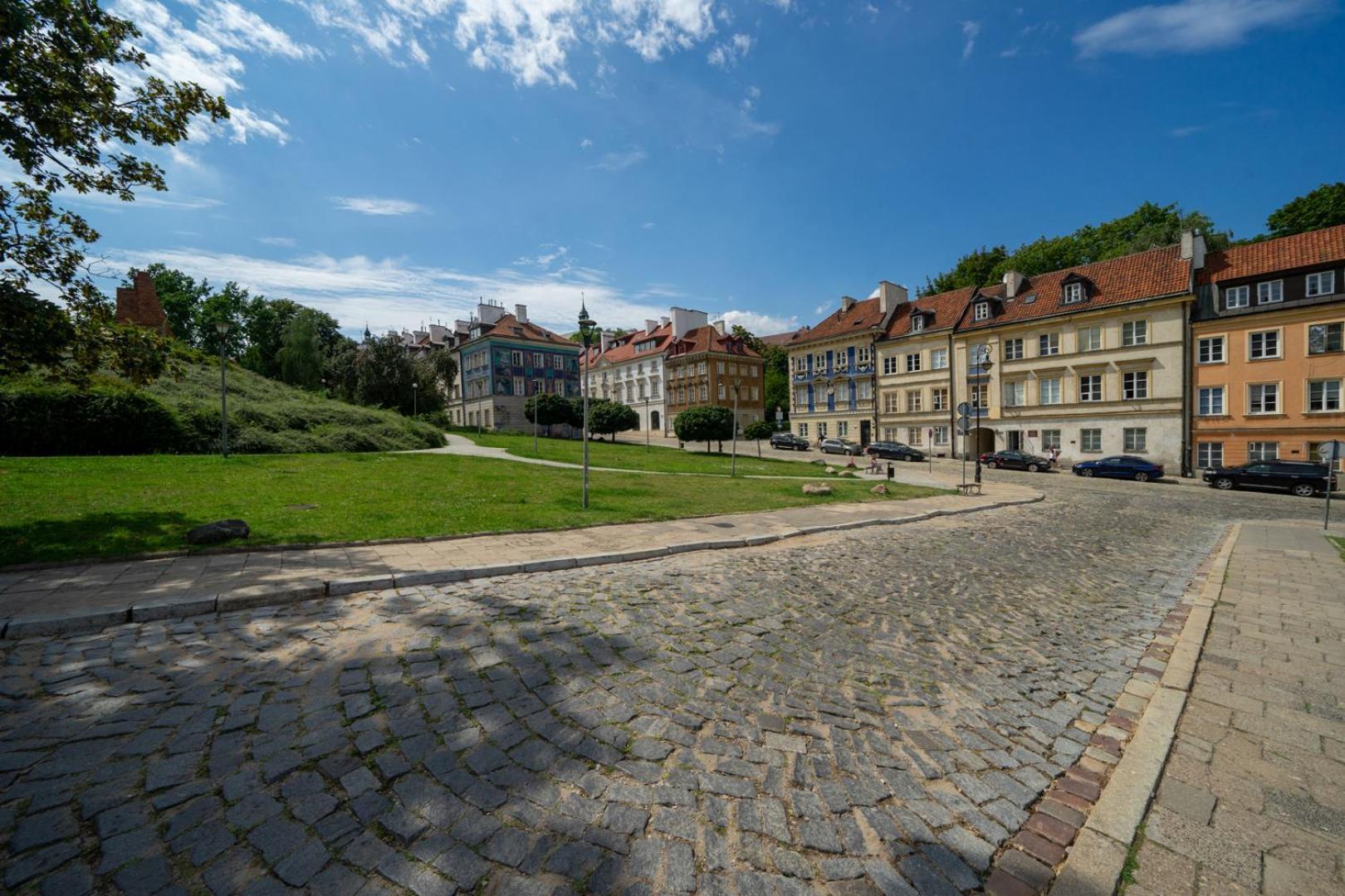 Old Town - Location, Workspace - By Rentujemy * Warsaw